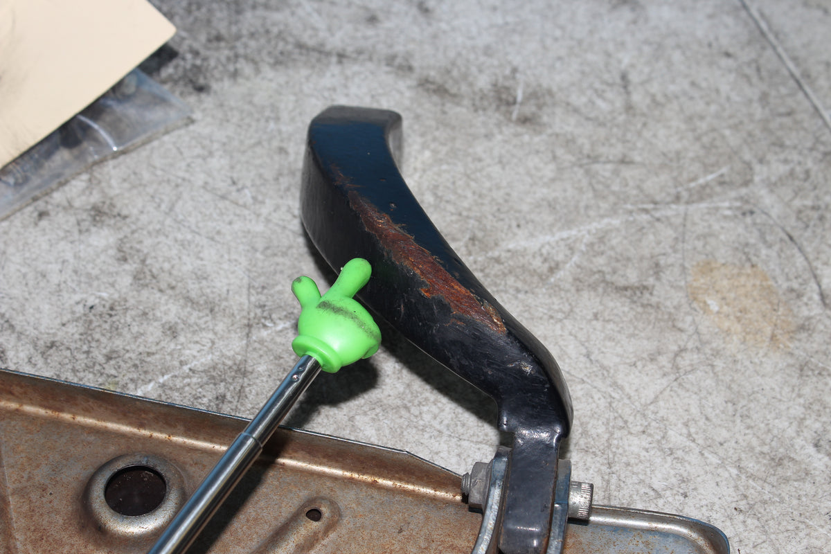 97-06 Harley FLHTCUI Electra Glide Right Floorboard Front Driver Foot Rest