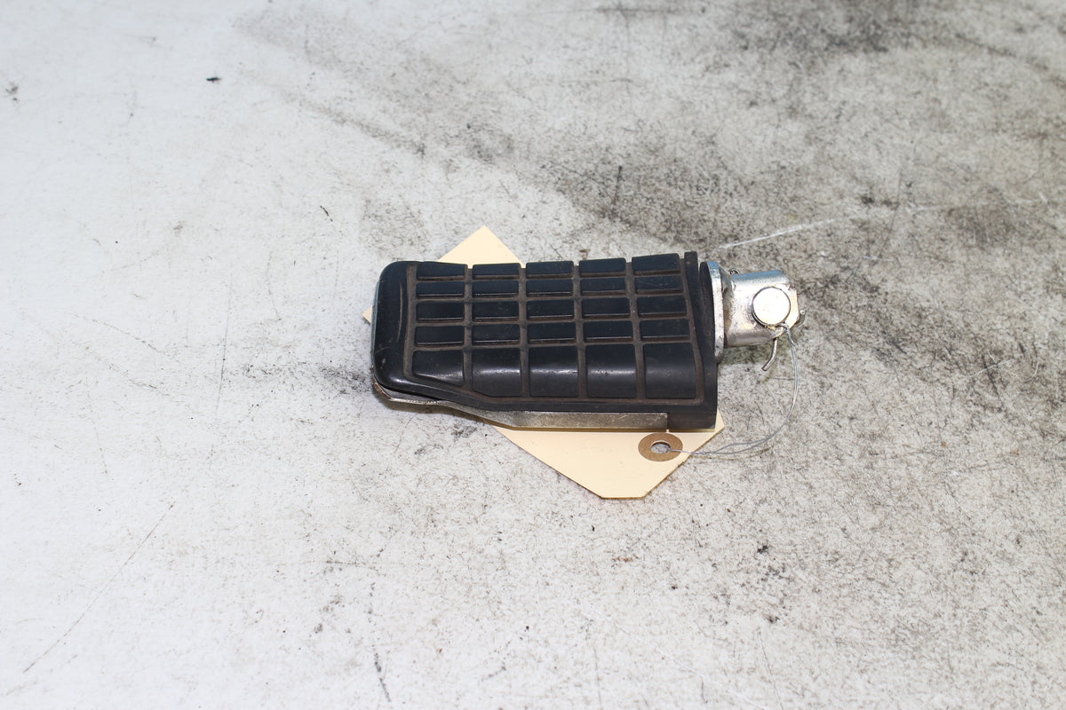 88-00 Honda Goldwing GL1500 Right Driver Foot Peg Foot Rest