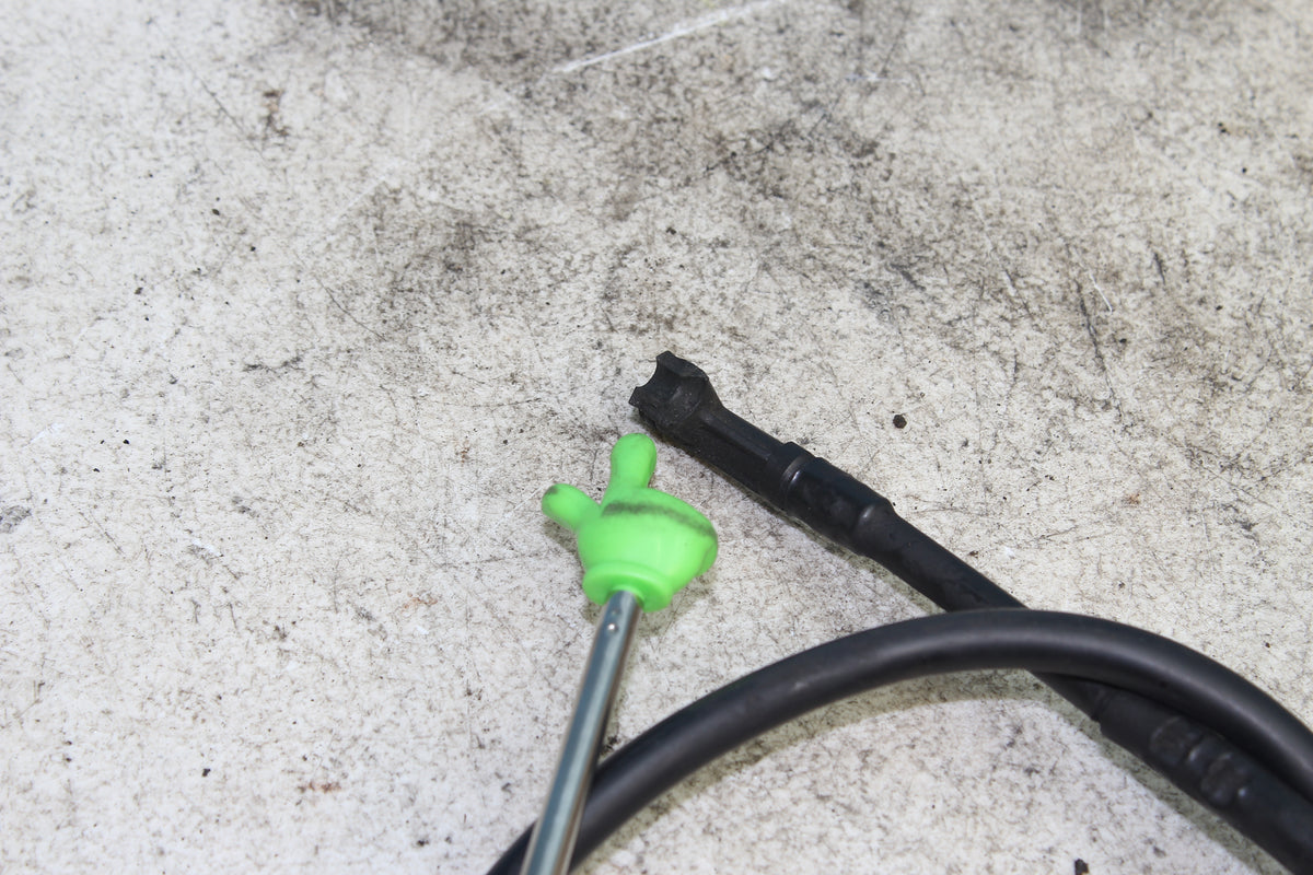 88-00 Honda Goldwing GL1500 Speedometer Cable Speed Gauage Cluster Pick Up *DMG*