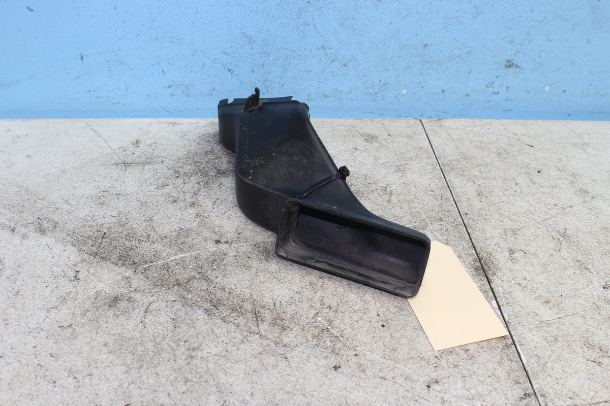 88-00 Honda Goldwing GL1500 Air Duct Upper Right Vent Tube 64283-MN5-0000