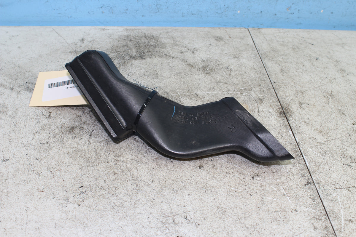 88-00 Honda Goldwing GL1500 Air Duct Upper Right Vent Tube 64283-MN5-0000