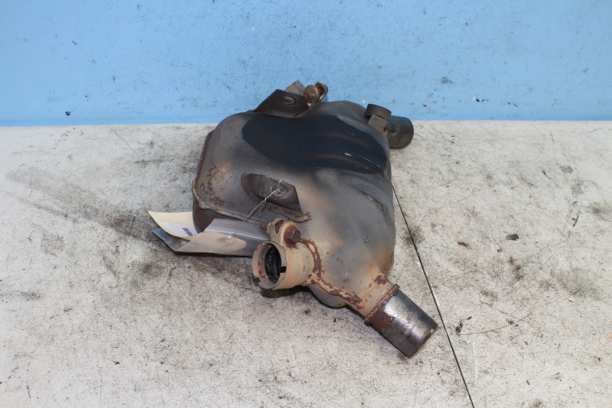 88-00 Honda Goldwing GL1500 Exhaust Chamber Collector Box Muffler Pipe