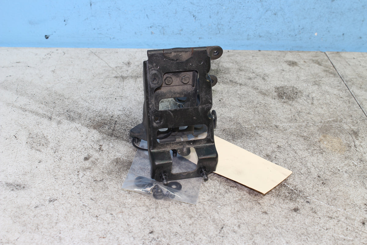 88-00 Honda Goldwing GL1500 Right Trunk Hinge Lid Mount Bracket