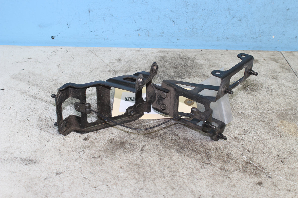 88-00 Honda Goldwing GL1500 Right Trunk Hinge Lid Mount Bracket
