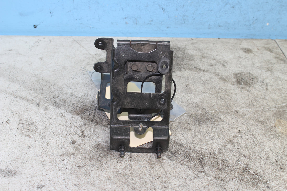 88-00 Honda Goldwing GL1500 Left Trunk Hinge Lid Mount Bracket
