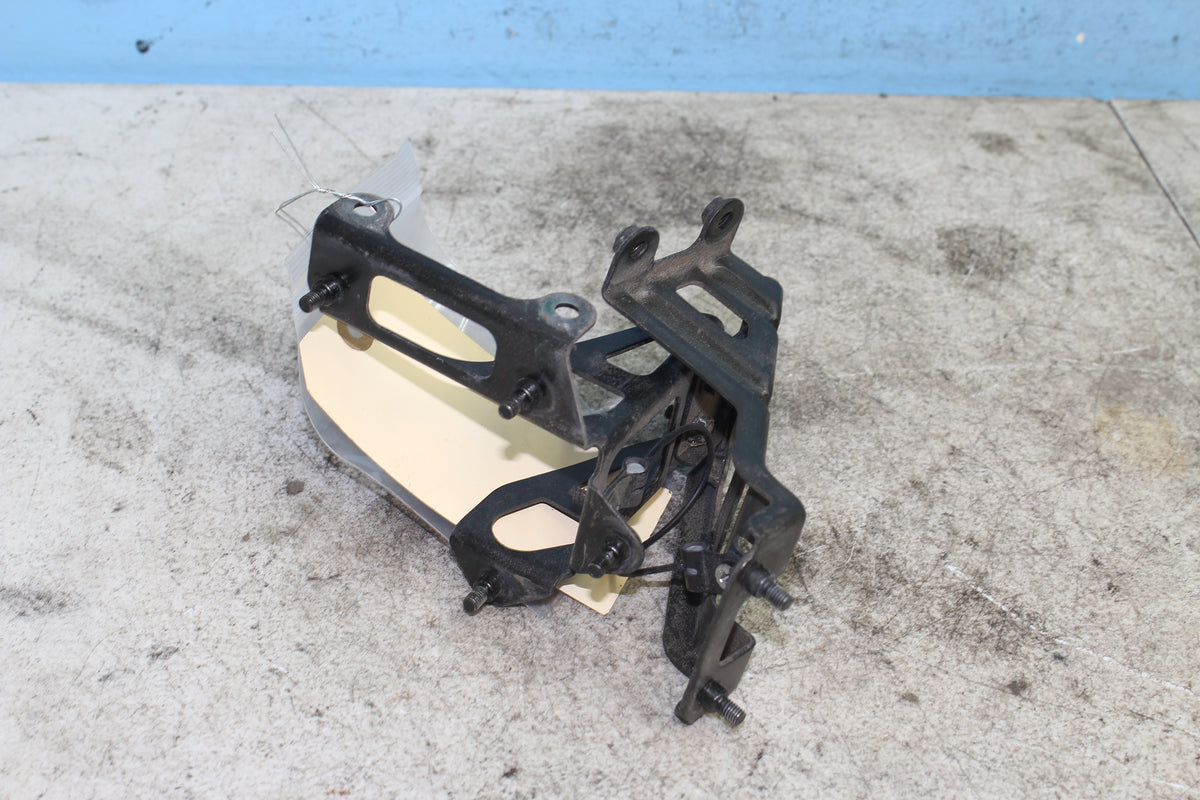 88-00 Honda Goldwing GL1500 Left Trunk Hinge Lid Mount Bracket