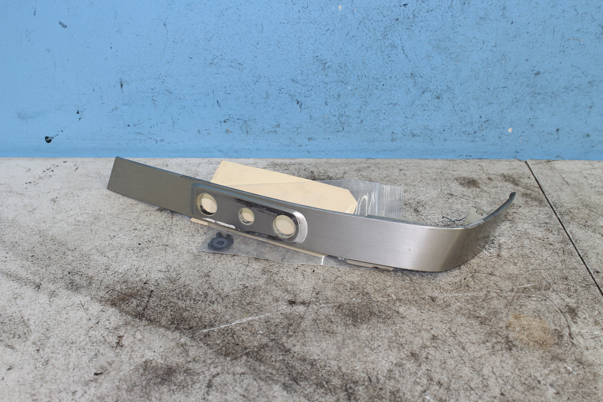 88-94 Honda Goldwing GL1500 Right Trunk Garnish Side Trim Antenna Bezel