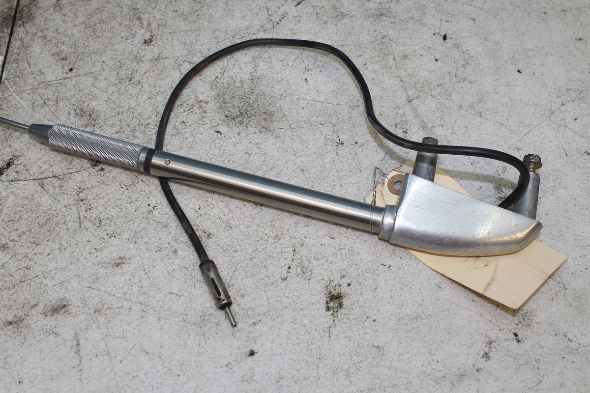 88-00 Honda Goldwing GL1500 Antenna Radio Base Audio AM FM Stereo CB
