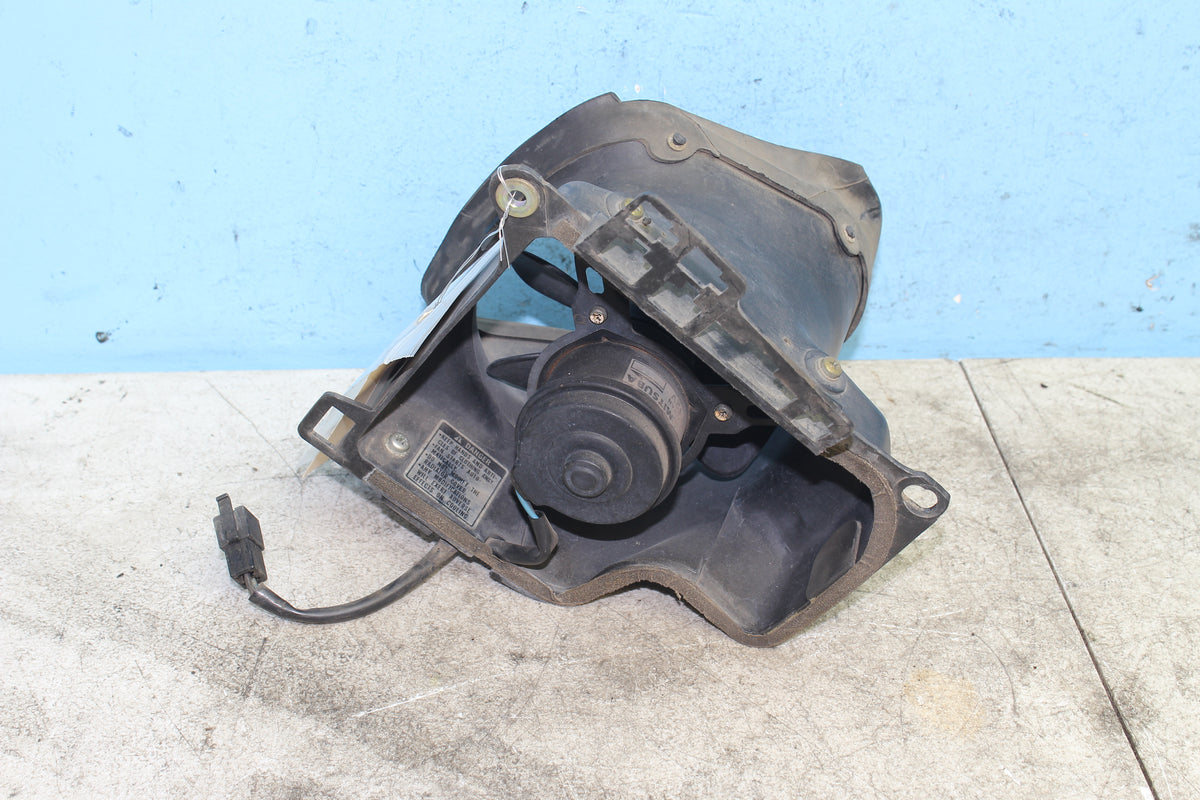 88-89 Honda Goldwing GL1500 Left Cooling Radiator Fan Shroud Motor Blade