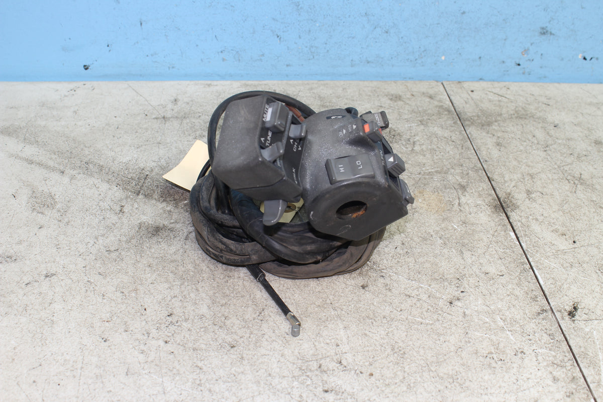 88-90 Honda Goldwing GL1500 Left Hand Control Audio Headlight Choke Switch *DMG*