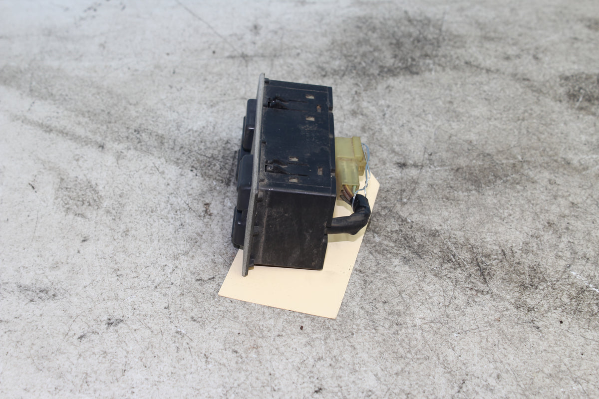 88-00 Honda Goldwing GL1500 Air Pressure Control Switch Panel