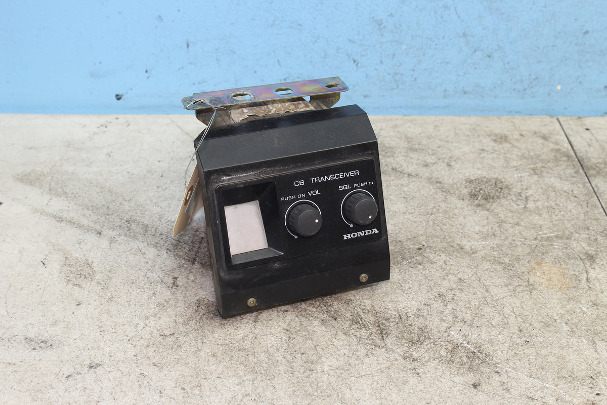 88-00 Honda Goldwing GL1500 CB Transceiver Clarion Control Unit