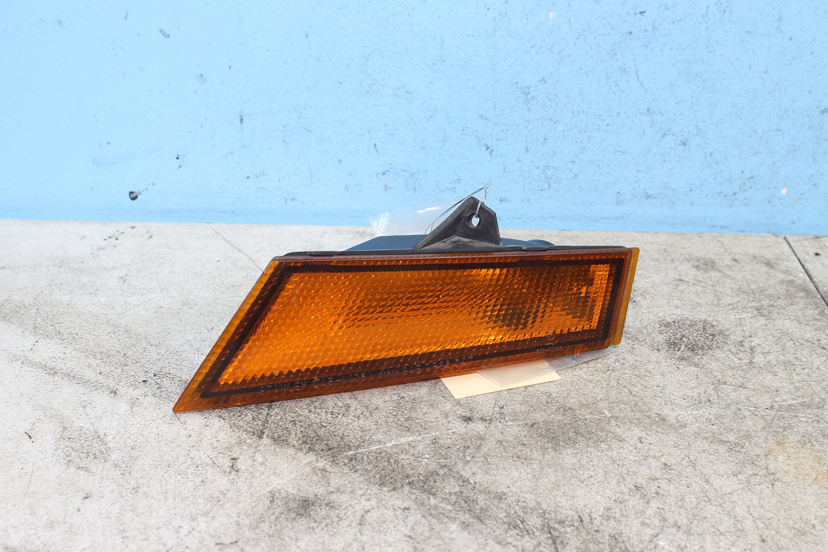 88-00 Honda Goldwing GL1500 Turn Signal Front Left Blinker Light Lamp