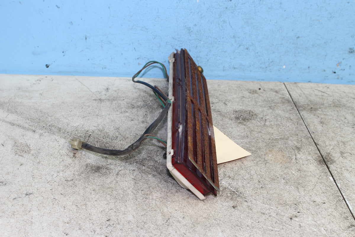 88-00 Honda Goldwing Rear Left Reflector Trunk Side Garnish Trim