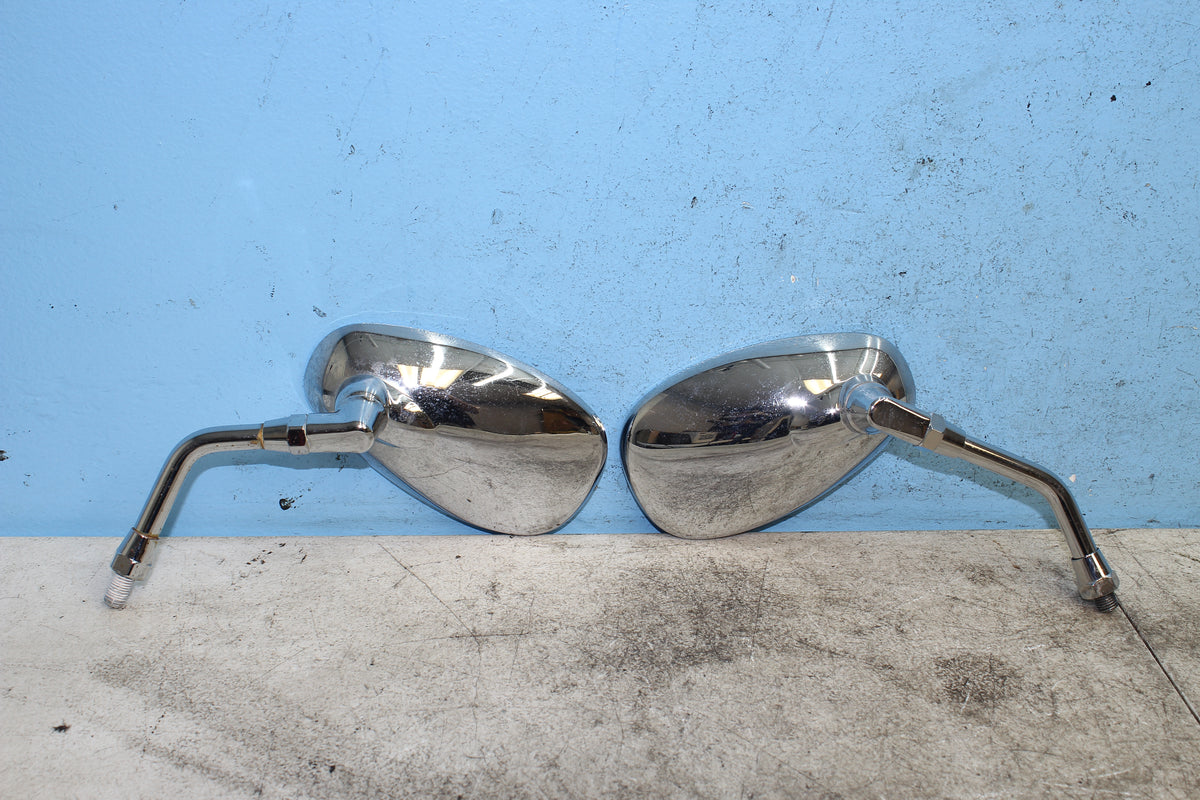 05-09 Suzuki Boulevard VL800 C50 Mirrors Right Left