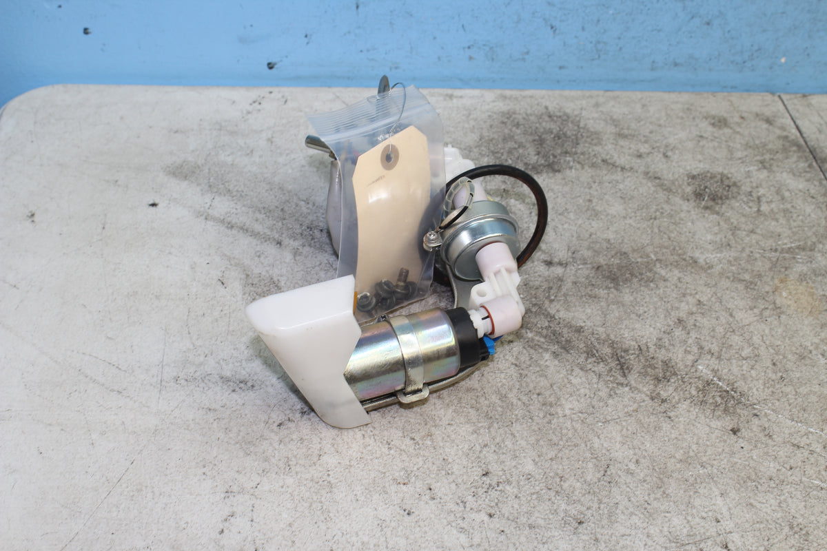 06-09 Suzuki Boulevard VL800 C50 Fuel Pump Gas Sending Unit