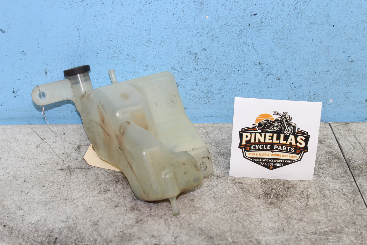01-23 Suzuki Boulevard VL800 C50 Coolant Reservoir Overflow Jug Tank Bottle