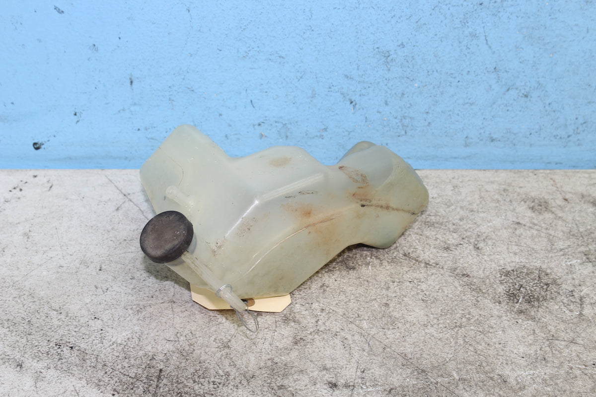 01-23 Suzuki Boulevard VL800 C50 Coolant Reservoir Overflow Jug Tank Bottle