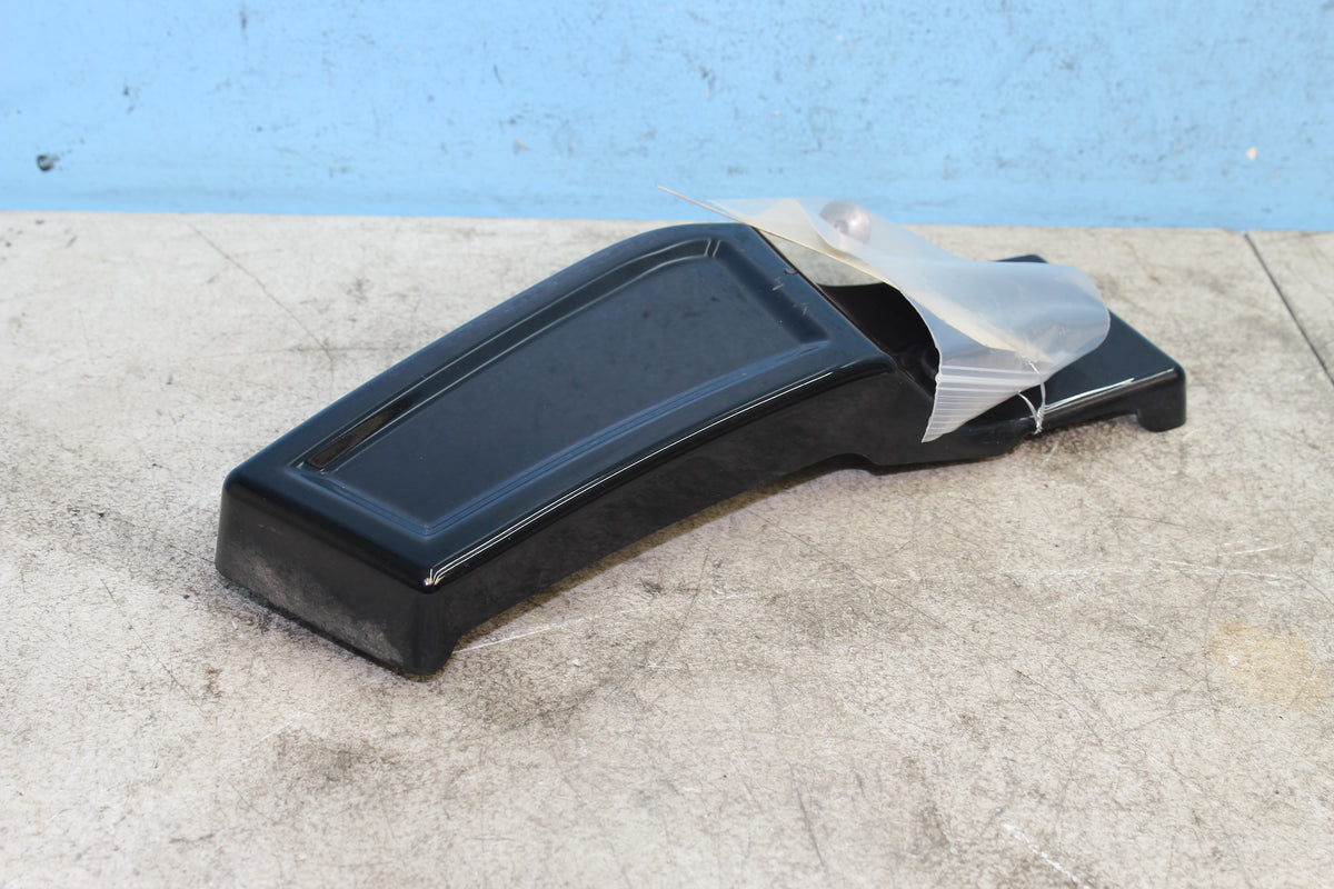 05-09 Suzuki Boulevard VL800 C50 Right Swing Arm Cover Frame Trim 47141-41F0