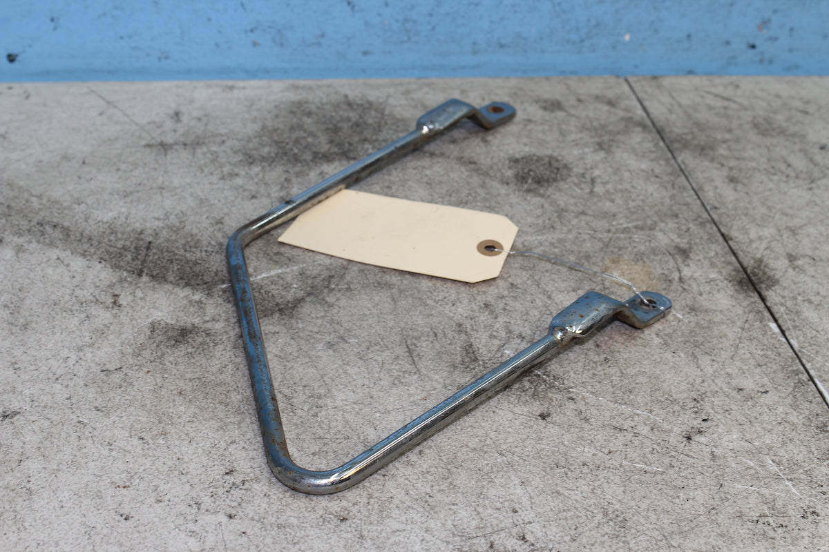 01-08 Suzuki Boulevard VL800 C50 Left Bracket Saddle Bag Luggage Side Mount