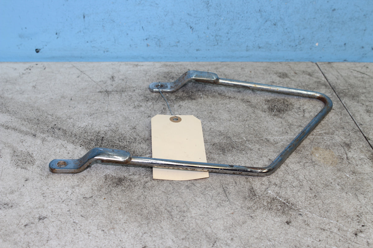 01-08 Suzuki Boulevard VL800 C50 Left Bracket Saddle Bag Luggage Side Mount