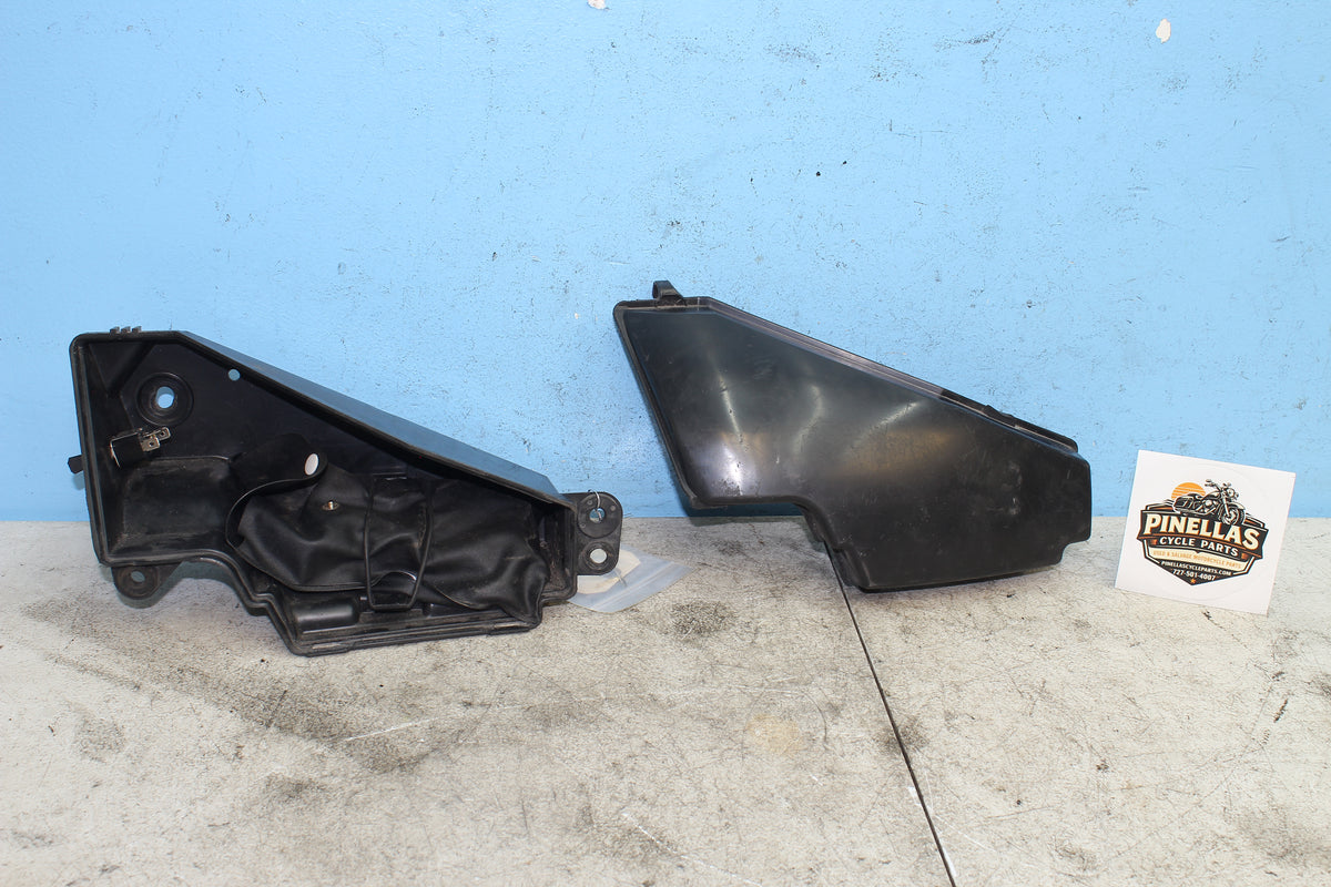 05-09 Suzuki Boulevard VL800 C50 Tool Kit Bag Box Holder Storage Luggage