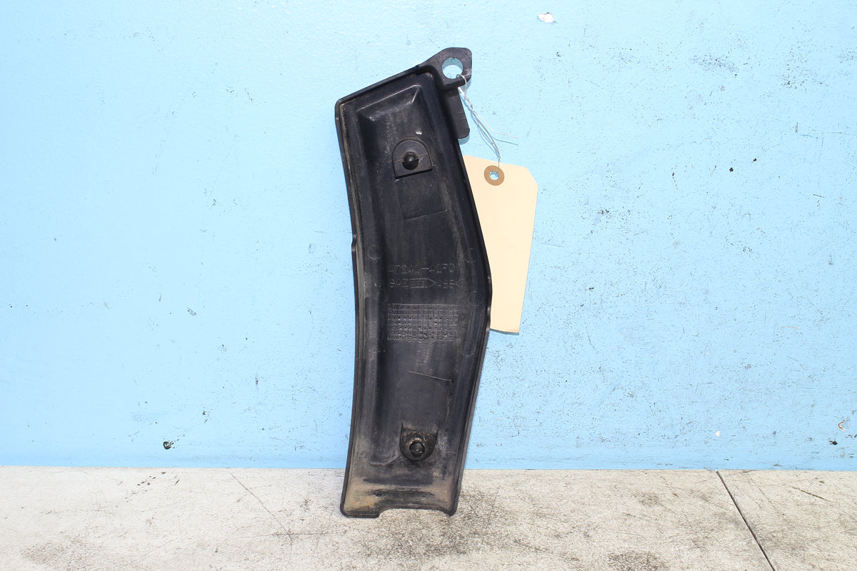 05-22 Suzuki Boulevard VL800 C50 Left Swing Arm Cover Swingarm Trim 47241-41F0