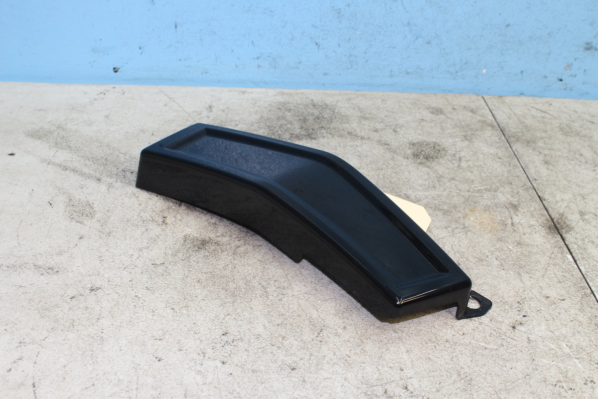 05-22 Suzuki Boulevard VL800 C50 Left Swing Arm Cover Swingarm Trim 47241-41F0