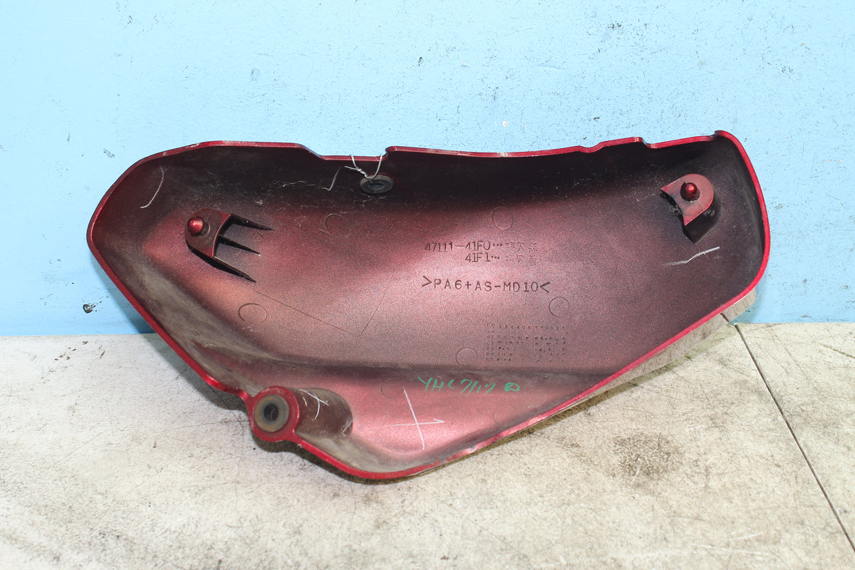 05-24 Suzuki Boulevard VL800 C50 Right Side Frame Cover Guard Fairing Red