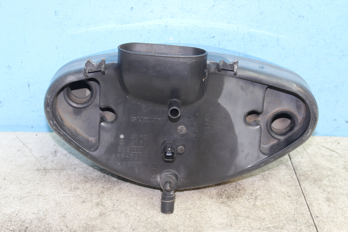 06-08 Suzuki Boulevard VL800 C50 Air Cleaner Box Intake Tube Housing Filter