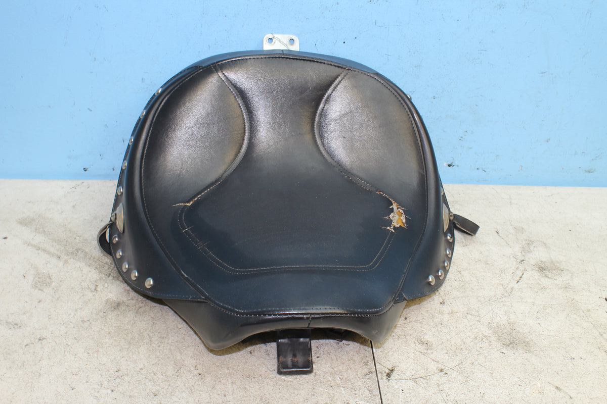 07-19 Suzuki Boulevard VL800 C50 Seat Front Rider Driver *DMG*