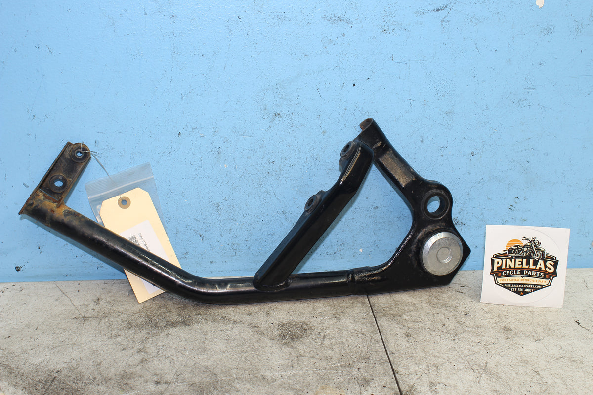 06-07 Suzuki Boulevard VL800 C50 Left Swing Arm Bracket Swingarm Support Mount