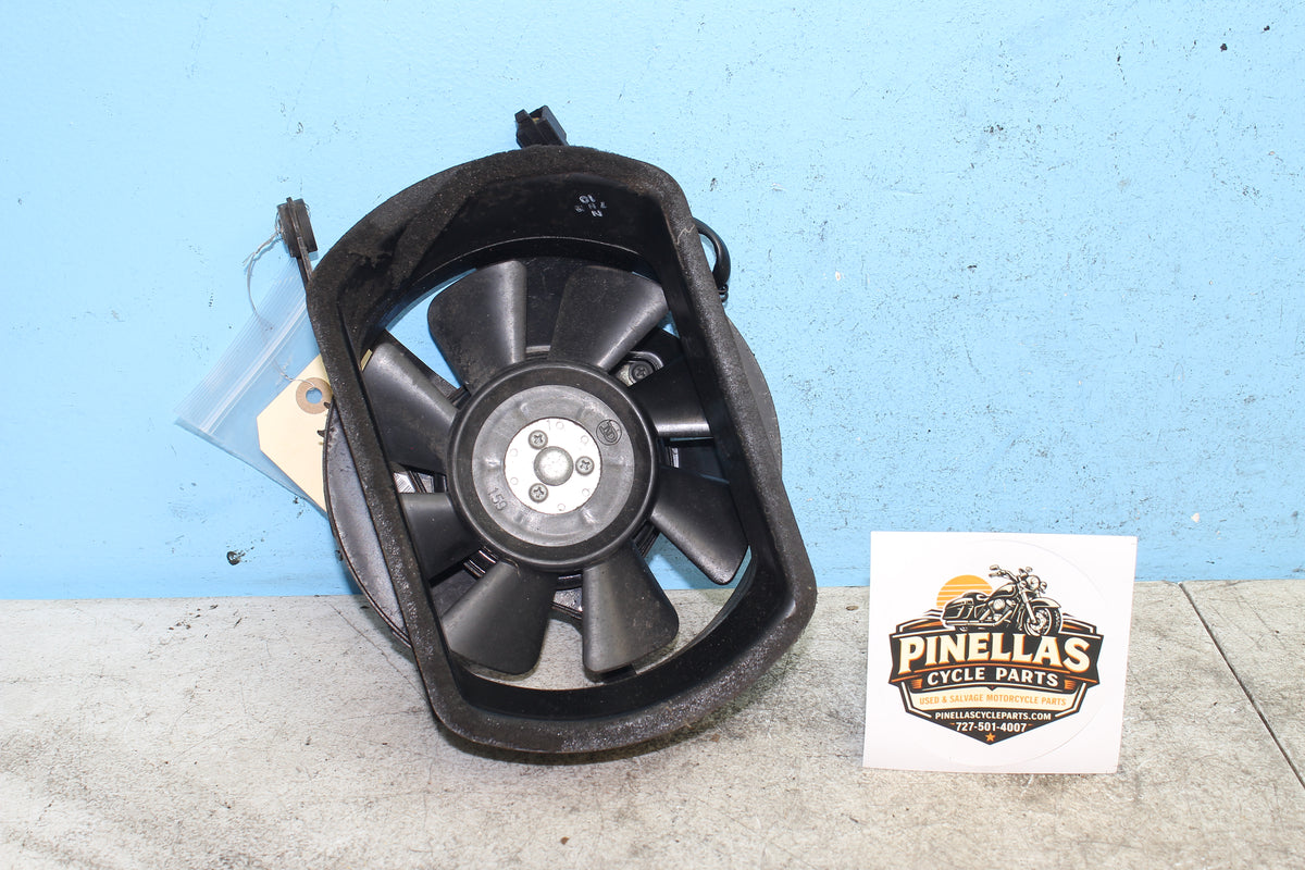 05-25 Suzuki Boulevard VL800 C50 Rad Cooling Fan Radiator Engine Motor Coolant