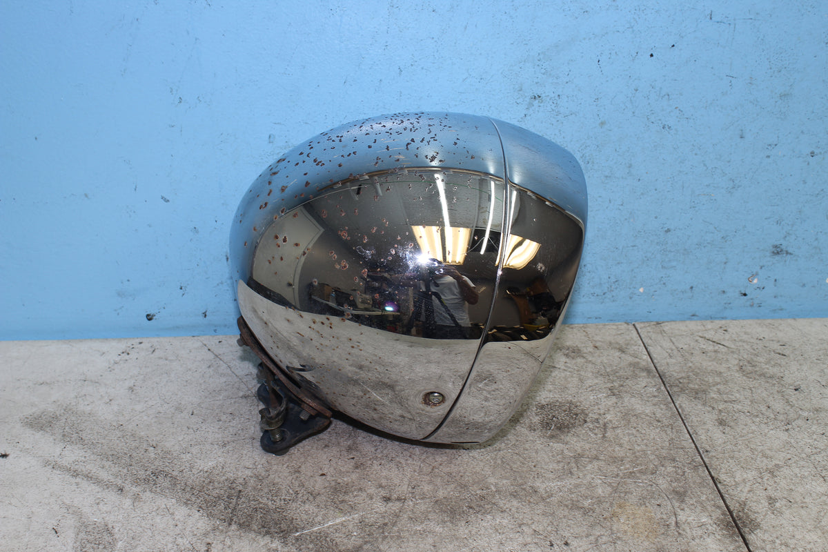 05-09 Suzuki Boulevard VL800 C50 Headlight Bucket Head Lamp Chrome Housing Mount