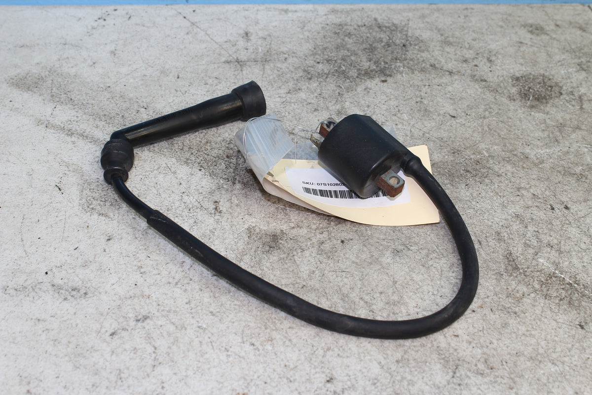 05-25 Suzuki Boulevard VL800 C50 Rear Ignition Coil Pack Long Wire
