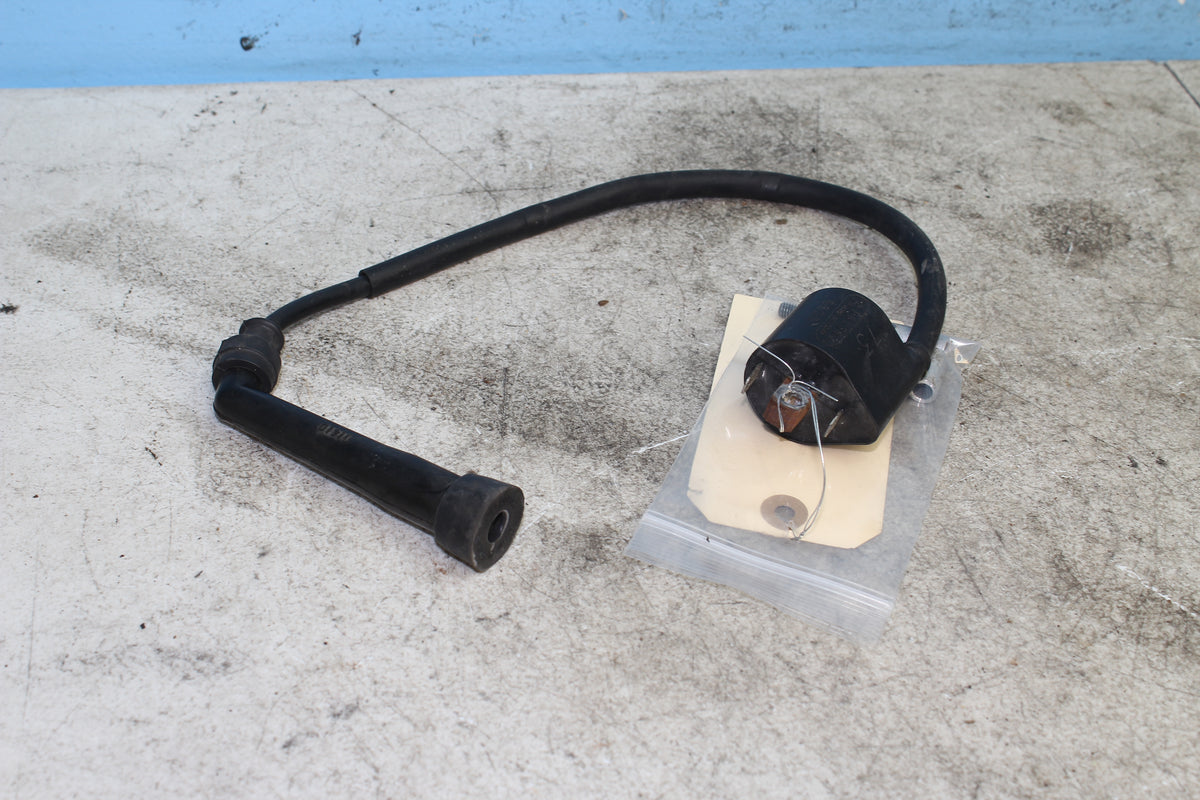 05-25 Suzuki Boulevard VL800 C50 Rear Ignition Coil Pack Long Wire