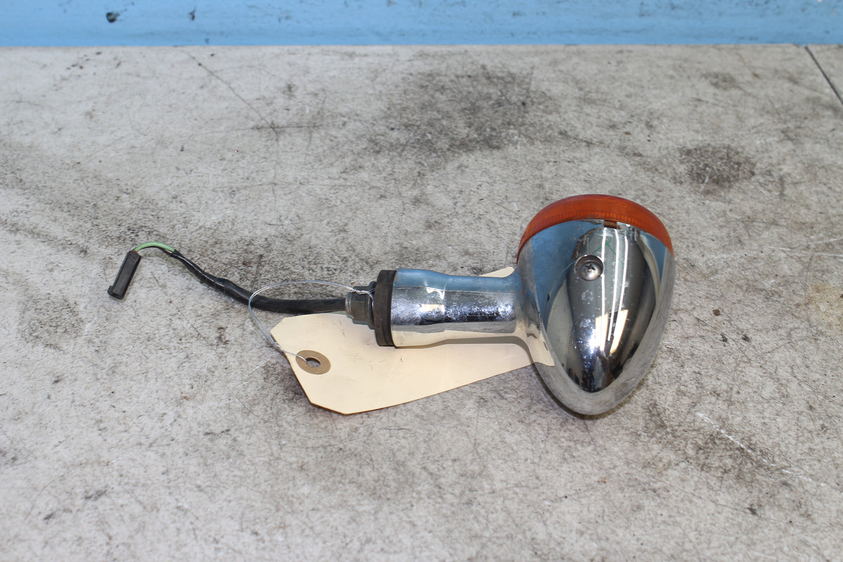 05-09 Suzuki Boulevard VL800 C50 Rear Right Turn Signal Blinker Light Chrome