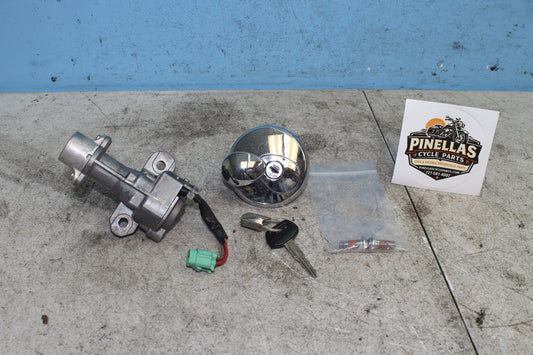 07-25 Suzuki Boulevard VL800 C50 Ignition Switch Gas Fuel Cap Lockset w/ Key