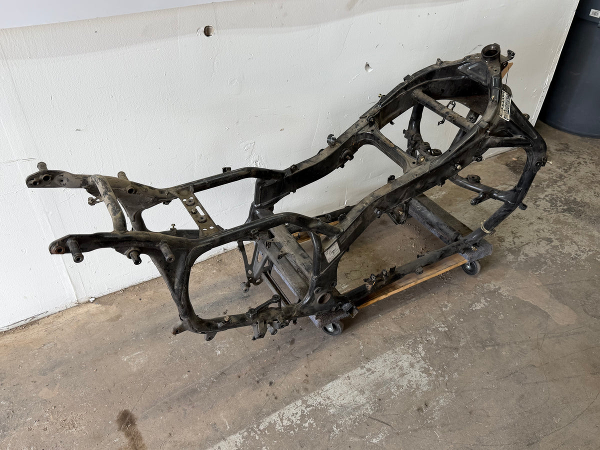 88-00 Honda Goldwing GL1500 Frame *CLN*