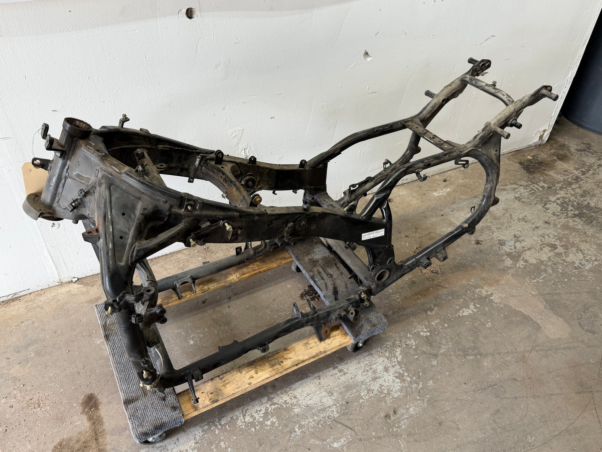 88-00 Honda Goldwing GL1500 Frame *CLN*