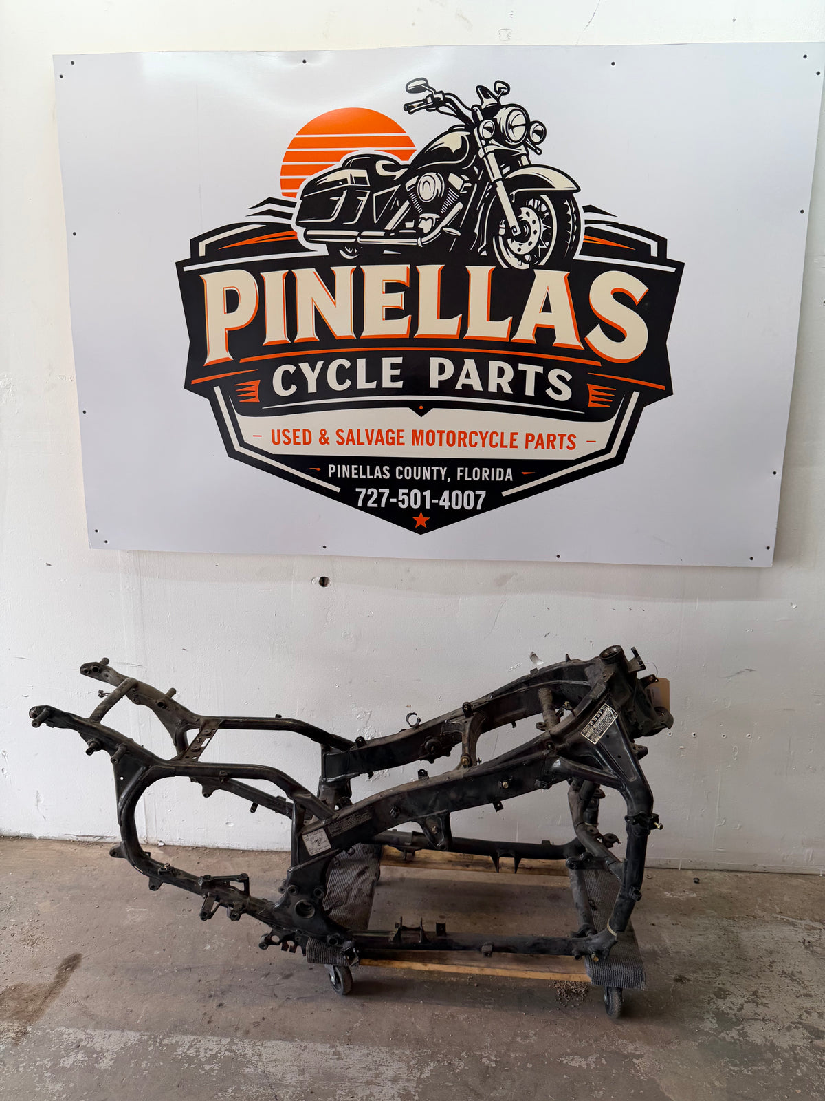 88-00 Honda Goldwing GL1500 Frame *CLN*