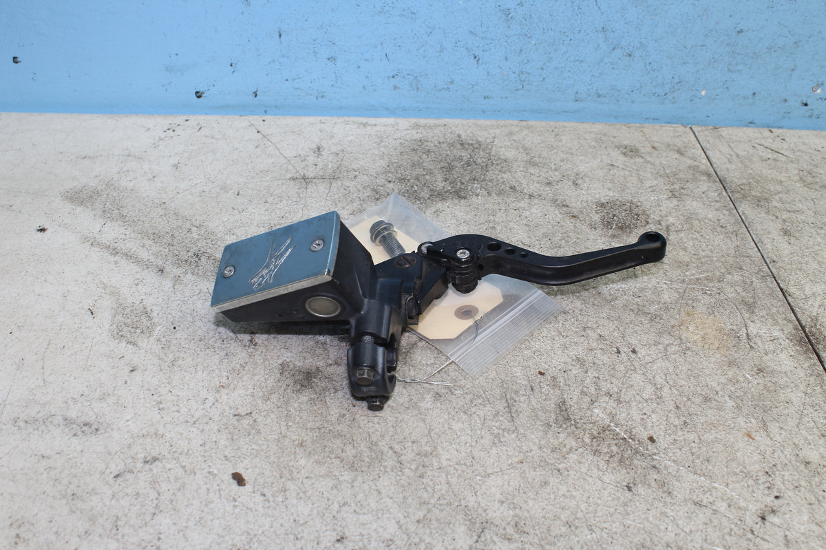 99-07 Suzuki GSX1300R Hayabusa Front Brake Master Cylinder Lever Bar Perch