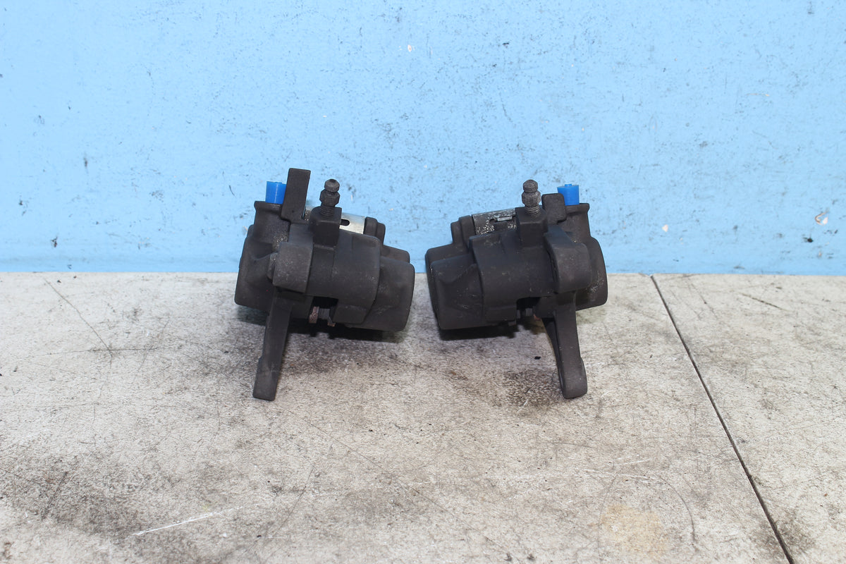 99-02 Suzuki GSX1300R Hayabusa Front Brake Calipers
