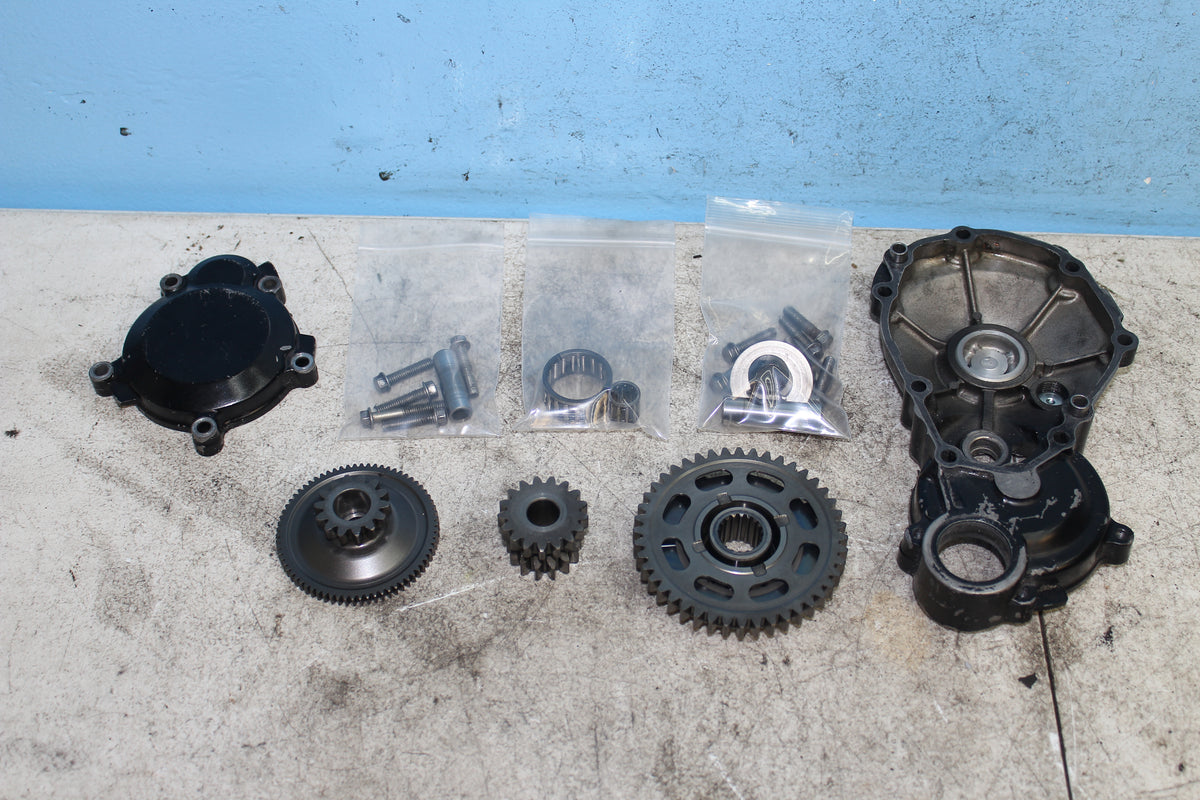 99-02 Suzuki GSX1300R Hayabusa Starter Clutch Cover Gear Side Engine