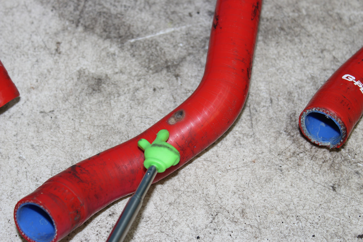 99-07 Suzuki GSX1300R Hayabusa Red Rad Hoses Radiator Coolant Line
