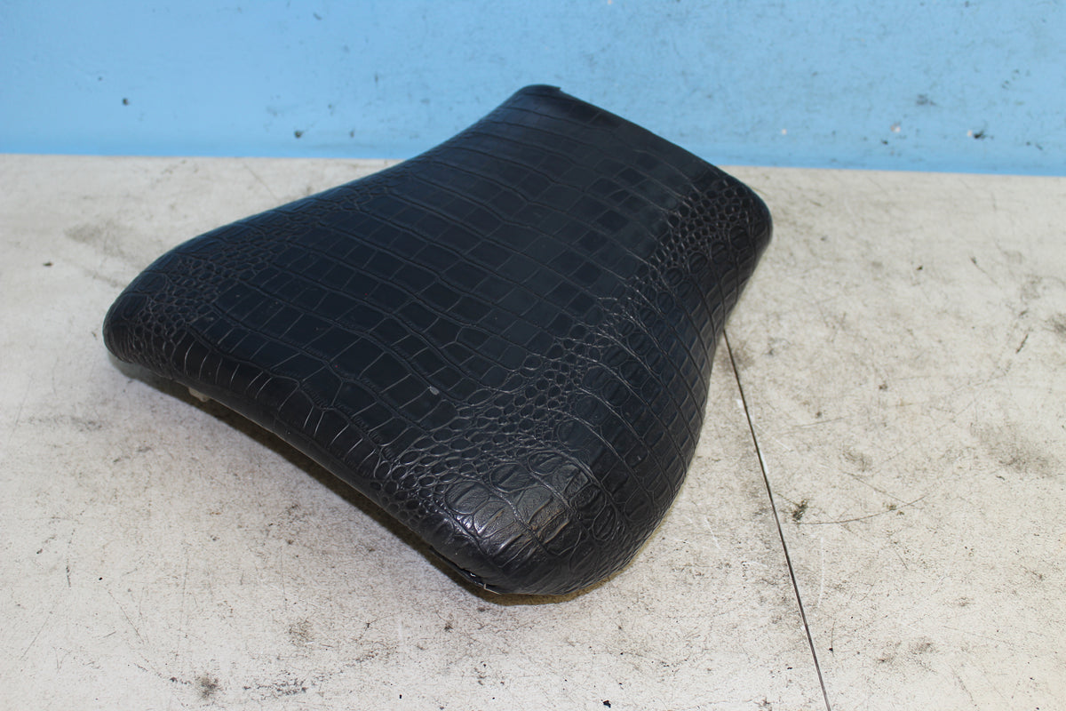 99-07 Suzuki GSX1300R Hayabusa Front Seat Driver Rider Cushion Pad