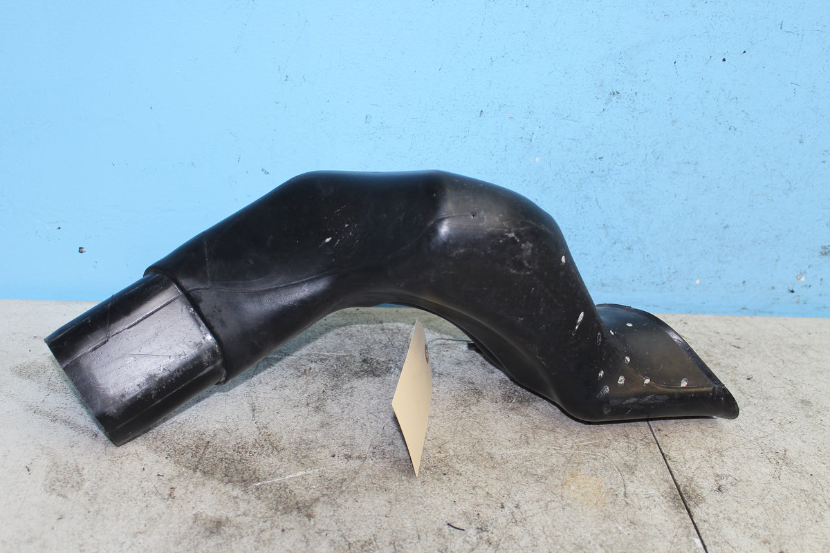 99-07 Suzuki GSX1300R Hayabusa Air Duct Right Intake Tube 94421-24F01