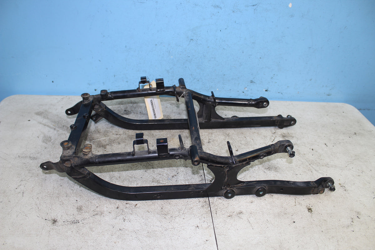 01-07 Suzuki GSX1300R Hayabusa Rear Sub Frame Fender Mount Seat Rail