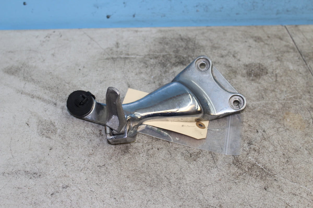 99-07 Suzuki GSX1300R Hayabusa Right Rear Foot Peg Rest Passenger