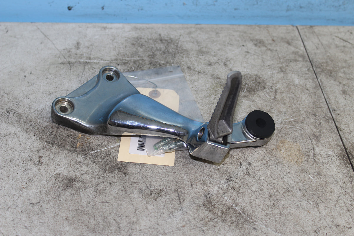 99-07 Suzuki GSX1300R Hayabusa Left Rear Foot Peg Rest Passenger